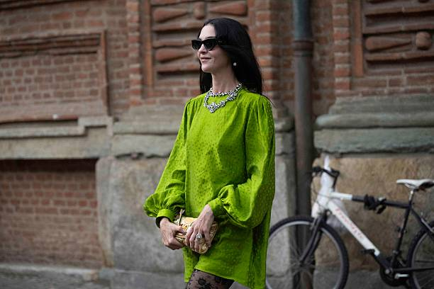 Robe vert d'eau pour un mariage : comment la choisir sans se tromper