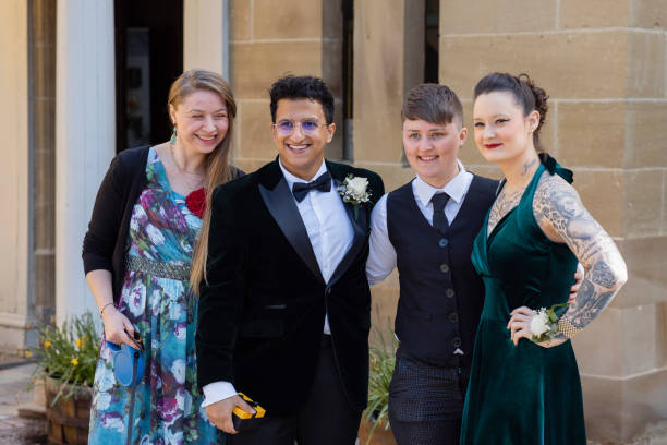 Robe de mariage vert : le guide complet de toutes les nuances