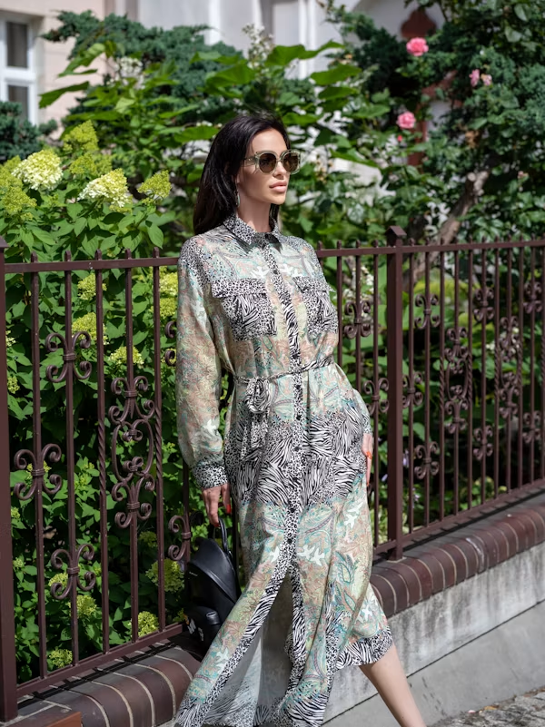 Robe longue pour invité mariage : le guide complet pour la choisir sans se tromper