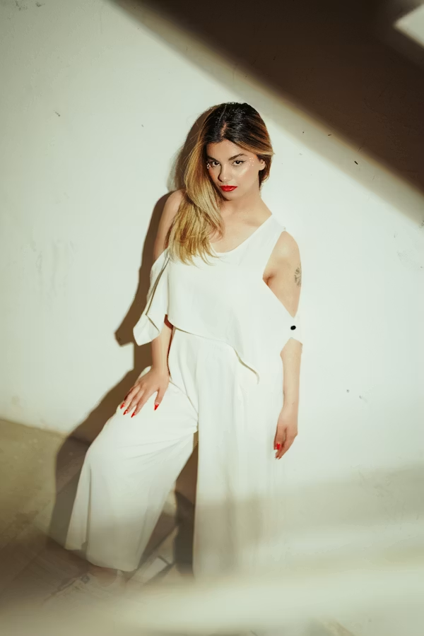 Combinaison pour mariage invité chic : le guide complet pour ne pas porter de robe